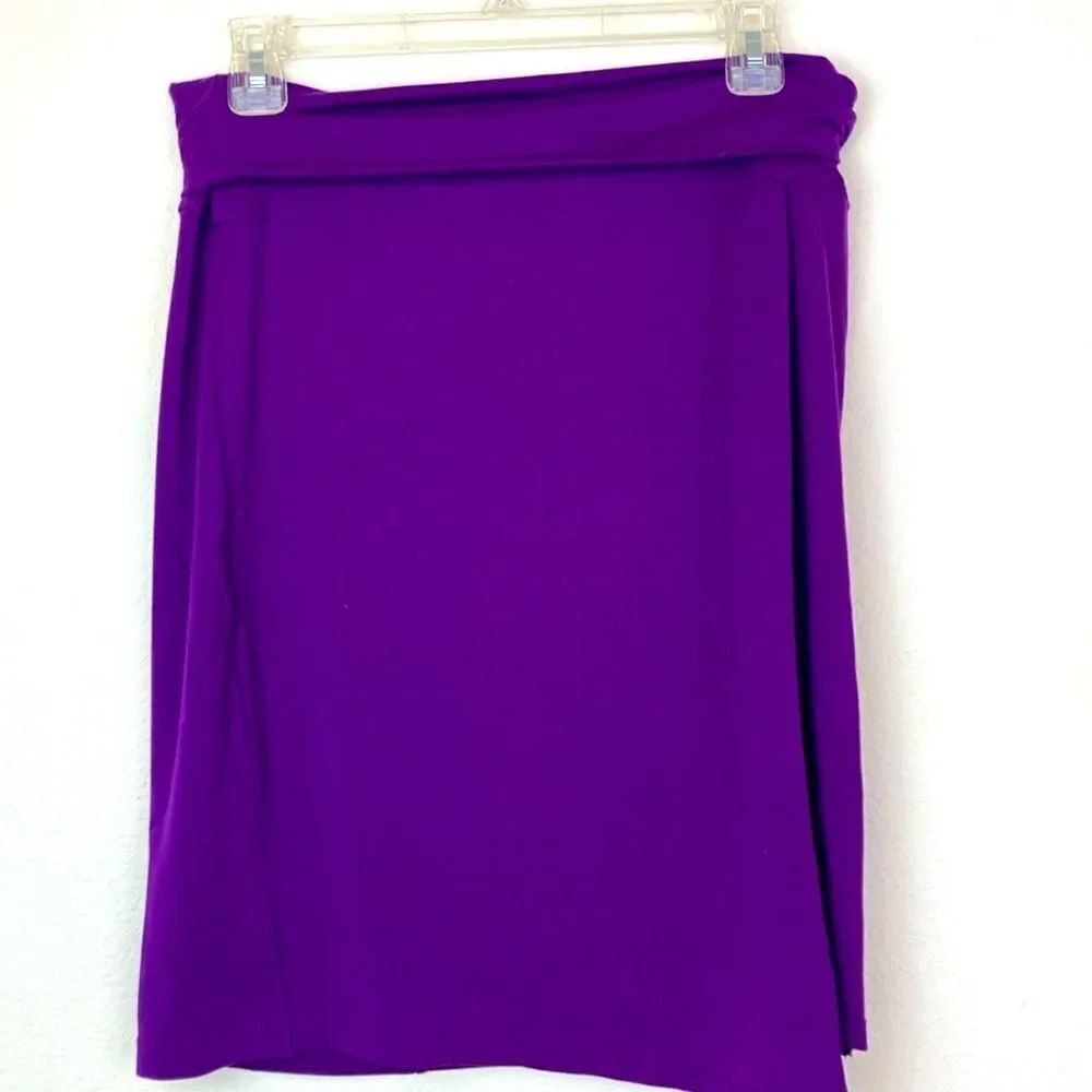 Athleta NWOT fold down waist faux wrap pull on skirt in gorgeous purple